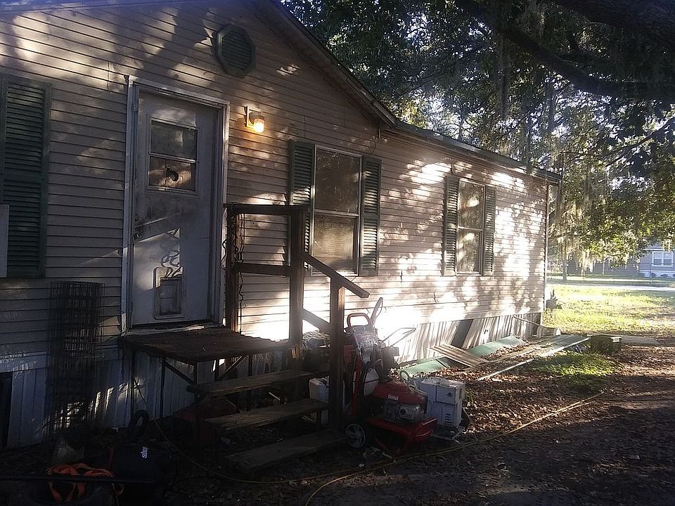 Front of mobile home