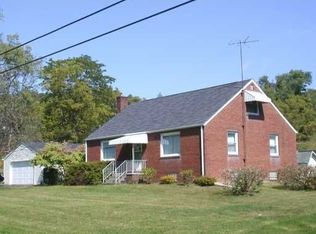 480 Golf Course Rd, Aliquippa, PA 15001