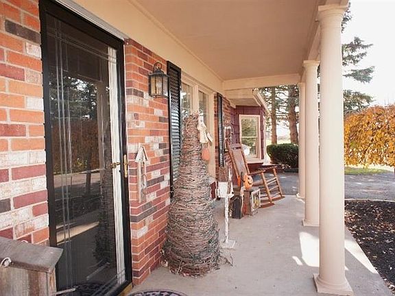 4th image of 500 Charlotte Ave