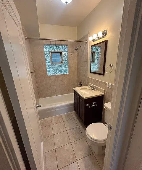 4514 W Wellington Ave #2S — Photo 11