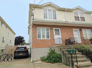 13 Georgetown Ln, Brooklyn, NY 11234