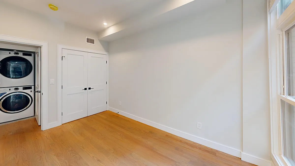 Building Photo - 230 Tremont St #1D