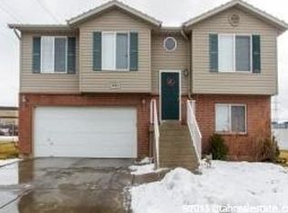 1581 W 1950 N, Clinton, UT 84015