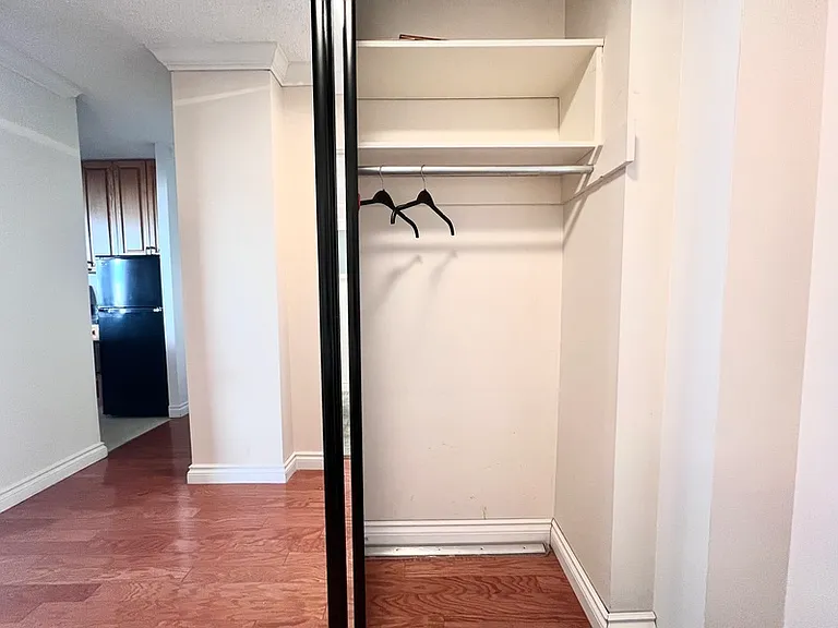 10883 Saskatchewan Dr NW #1401 — Photo 17