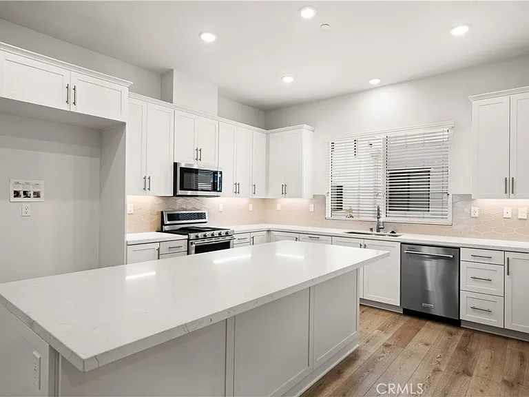 2186 Skylar Pl — Photo 17