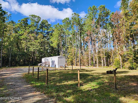 3rd image of 2517 Hwy 70 Beaufort
