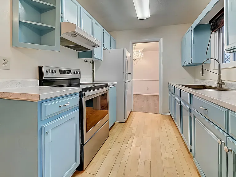 34 N Garland Ave — Photo 11