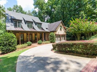 2595 Ridgewood Ter, Atlanta, GA 30318