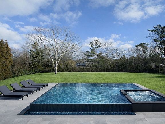 2nd image of 65 E Hollow Rd