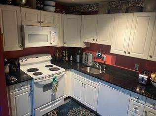 59 Courtland Ave APT 3F, Stamford, CT 06902