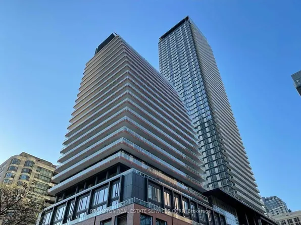 501 Yonge St, Toronto, ON