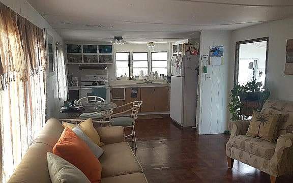 2nd image of 139 Acapulco Ln