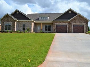 146 Madison Ave, Enterprise, AL 36330