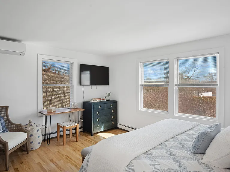 66 Library Ave — Photo 10