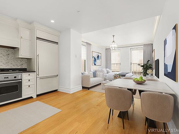 3rd image of 1 Central Park S #1502