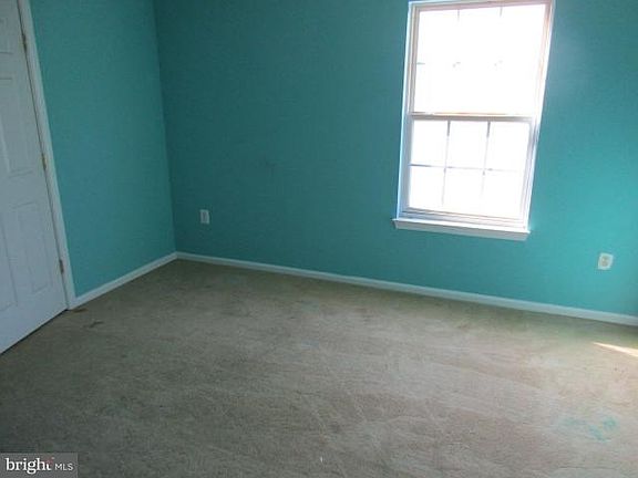 4th image of 13835 Redstone Dr