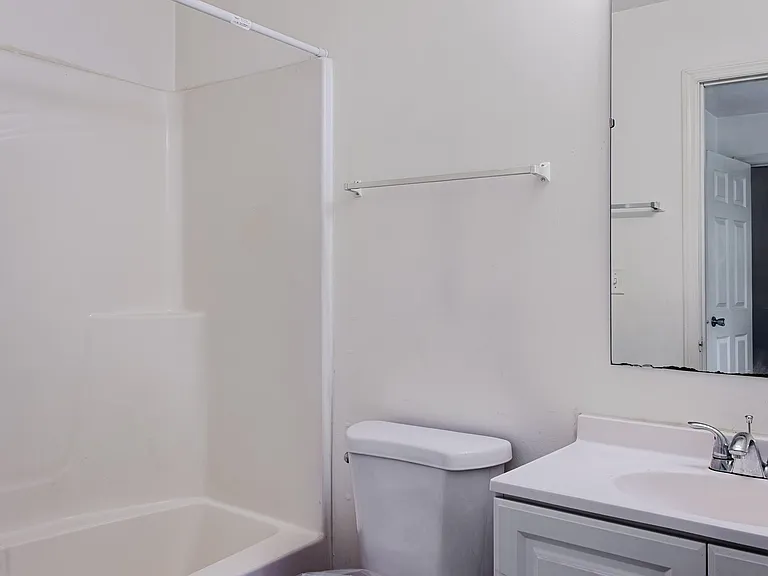 278 N Franklin St — Photo 5