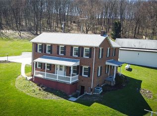 102 Browns Mill Rd, Evans City, PA 16033