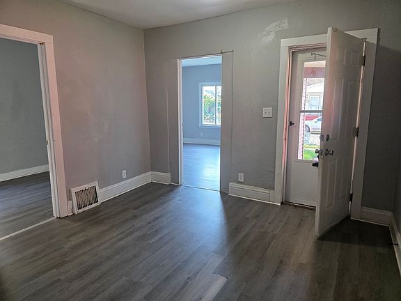 5th image of 1339 Dunham St