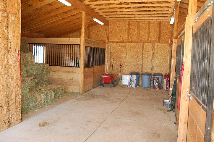 2nd image of 11850 Garrett Rd