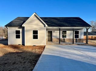 1930 29th St NE, Hickory, NC 28601