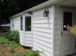 11 Evergreen Ave, Poughkeepsie, NY 12601