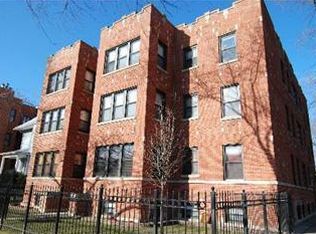 7208 N Wolcott Ave #3D, Chicago, IL 60626