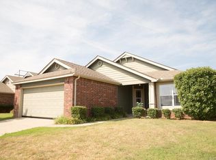 11208 N 143rd Ave E, Owasso, OK 74055