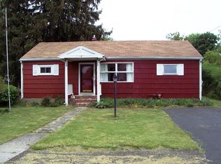 12 Spring St, Sodus, NY 14551