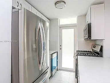 921 Jefferson Ave #3C — Photo 6