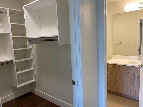 5th image of 811 Dexter Ave N #745