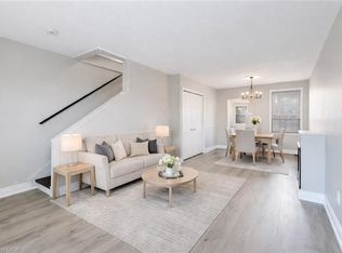 187 Barton St W, Hamilton, ON L8R 2H3