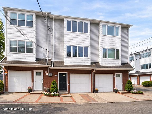 5th image of 63 Avon Ln