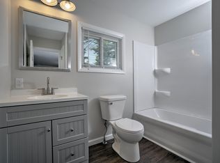 611 Lincolnway E #B, Mishawaka, IN 46544