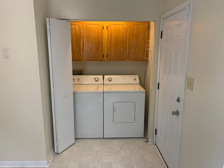 630 Stateline Rd — Photo 16