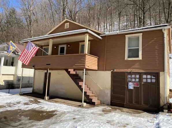 836 S Park Rd SE, Charleston, WV 25304