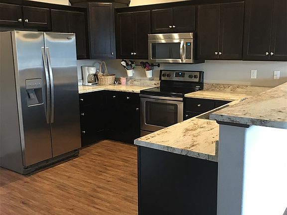 4th image of 1300 Whipple Ct