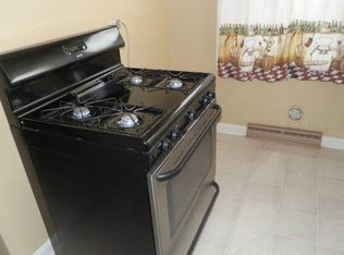 422 S Prairie Ave, Pueblo, CO 81005