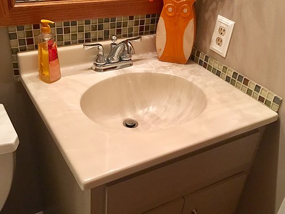 Glass tile backsplash