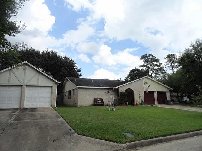 1st image of 14402 Cypress Branch Dr