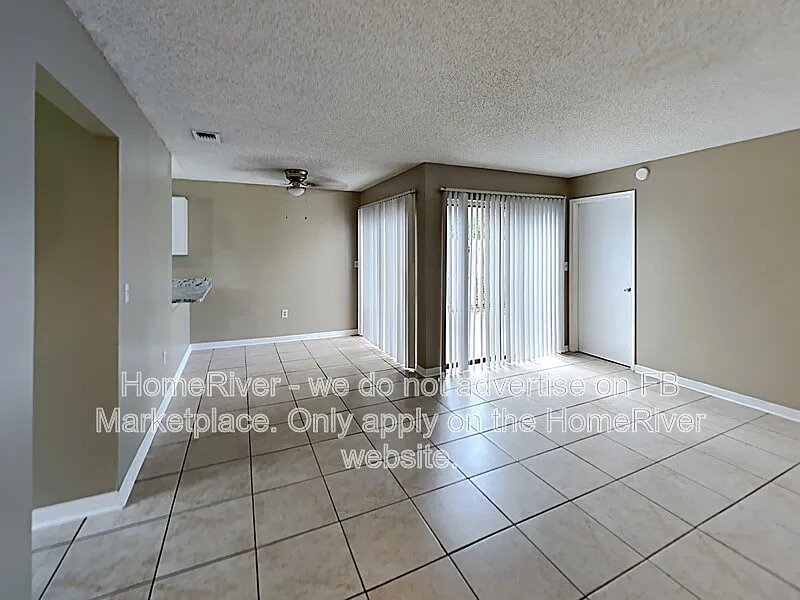 2 bed, 2.0 bath, 1038 sqft, $1,395 — Photo 2