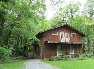 160 Roaring Run Rd, Champion, PA 15622