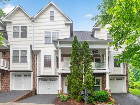 115 Old Fifth Cir, Charlottesville, VA 22902