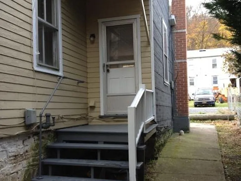 19 N 5th St — Photo 19