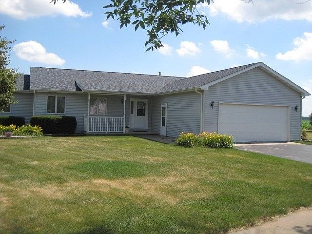 1st image of 305 David Dr