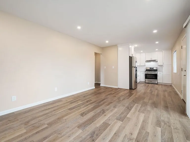 5340 Olmeda Ave — Photo 4