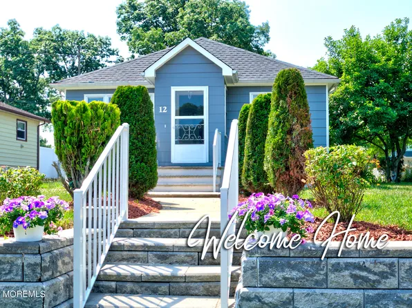 12 E 5th Street, Howell, NJ 07731
