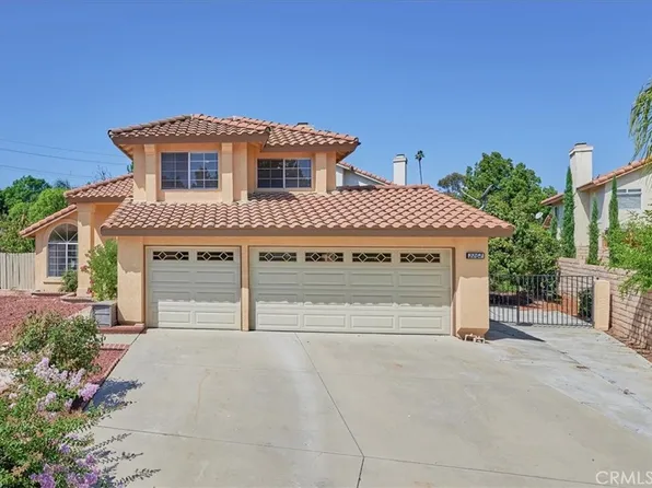 2262 Prescott Cir, Corona, CA 92881