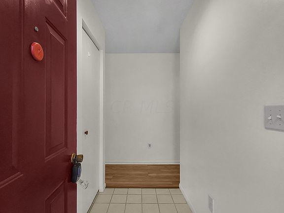 5th image of 125 Aqueduct Ave