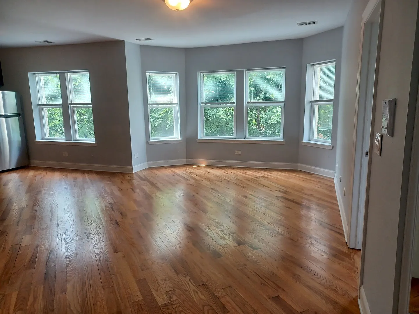 3 bed, $2,250 — Photo 3
